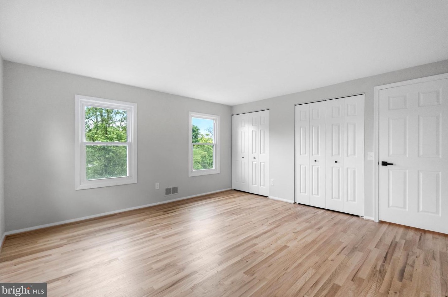 8740 Fls Chapel Way, Rockville MD 20854-2455 exterior