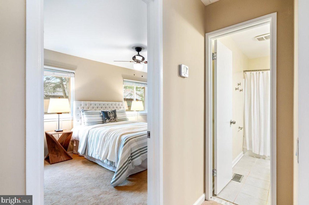 9620 Marston Ln, Gaithersburg MD 20886-5001 exterior