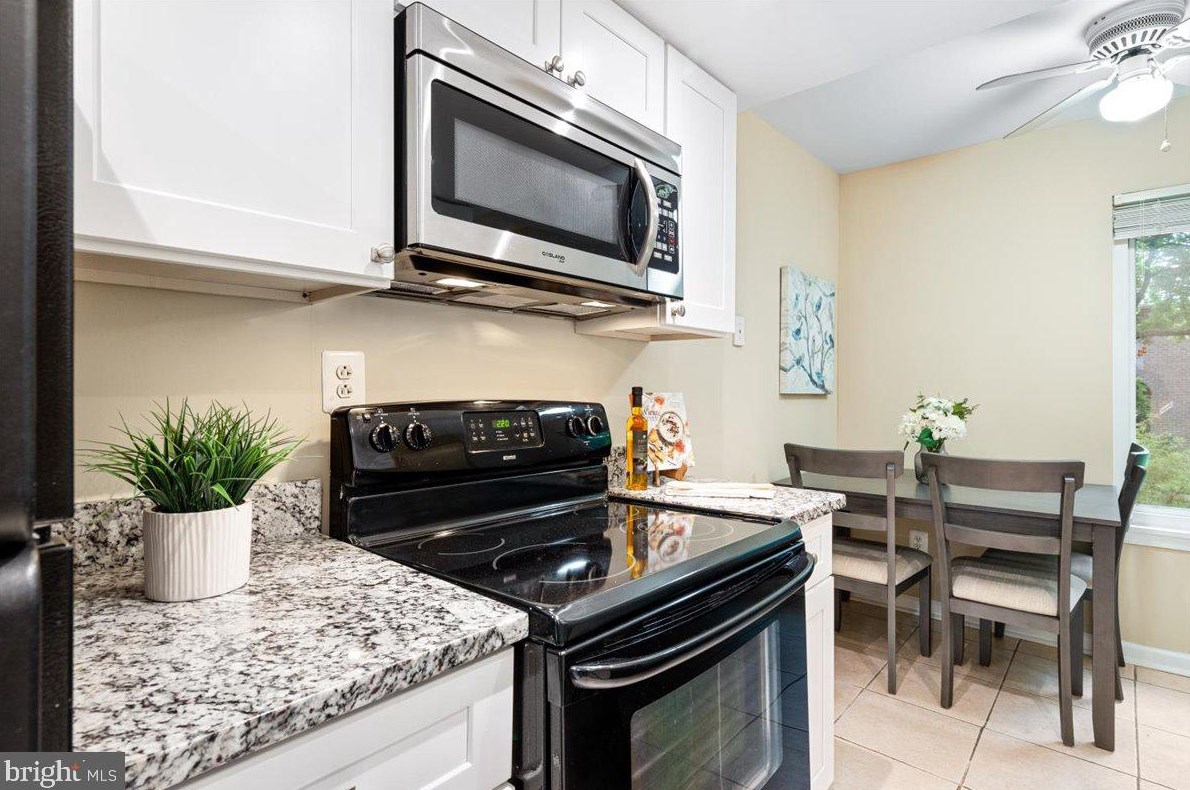 9620 Marston Ln, Gaithersburg MD 20886-5001 exterior