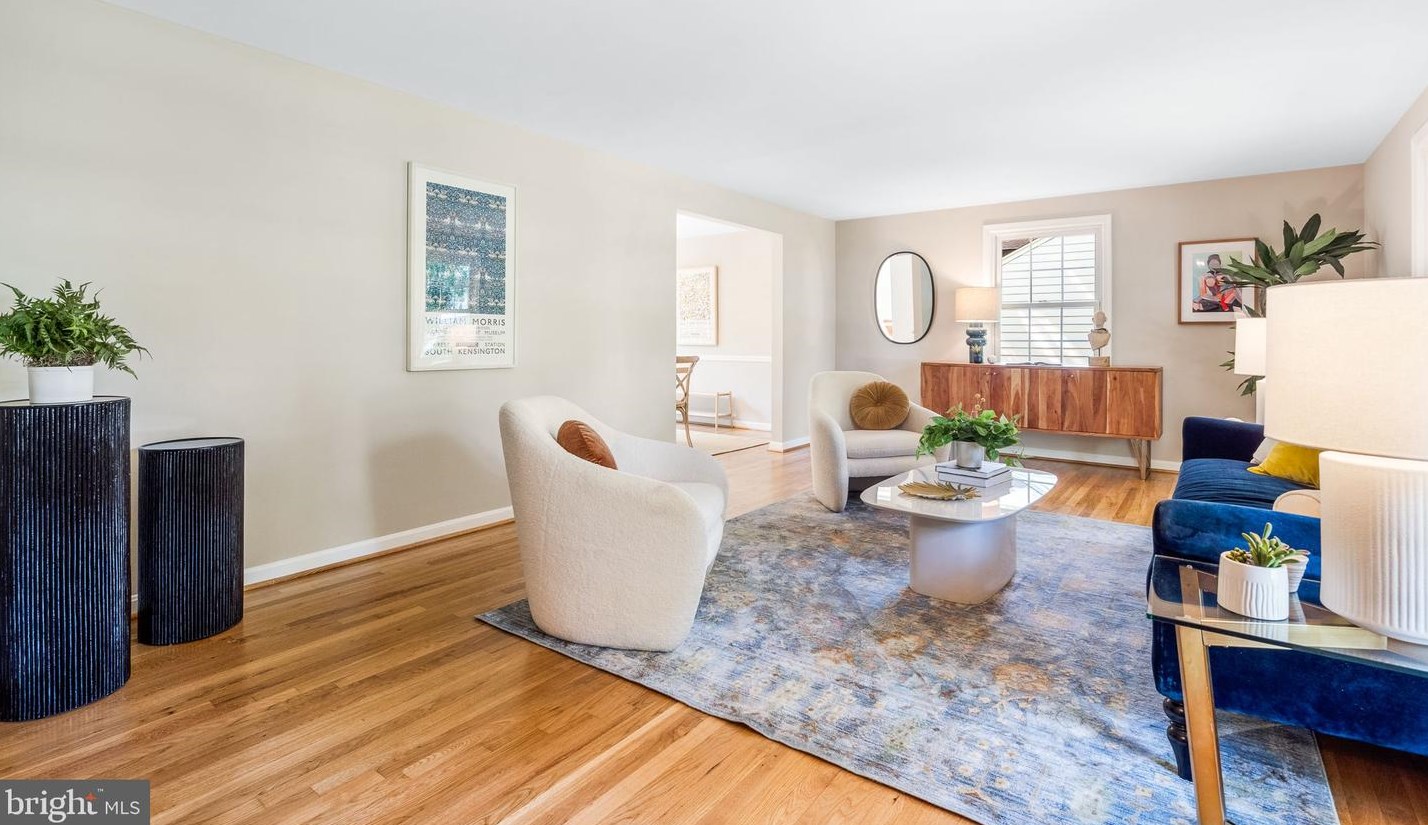 1830 Greenplace Ter, Rockville MD 20850-2942 exterior