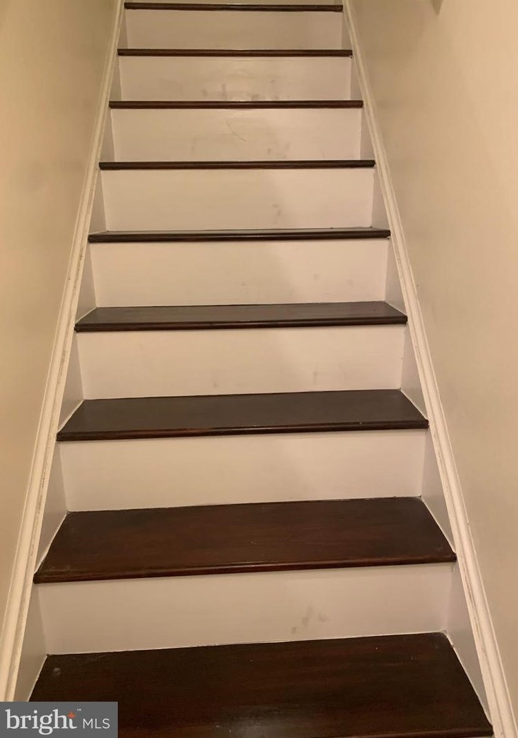 16 Wilcox Ct, Silver Spring MD 20906-5935 exterior