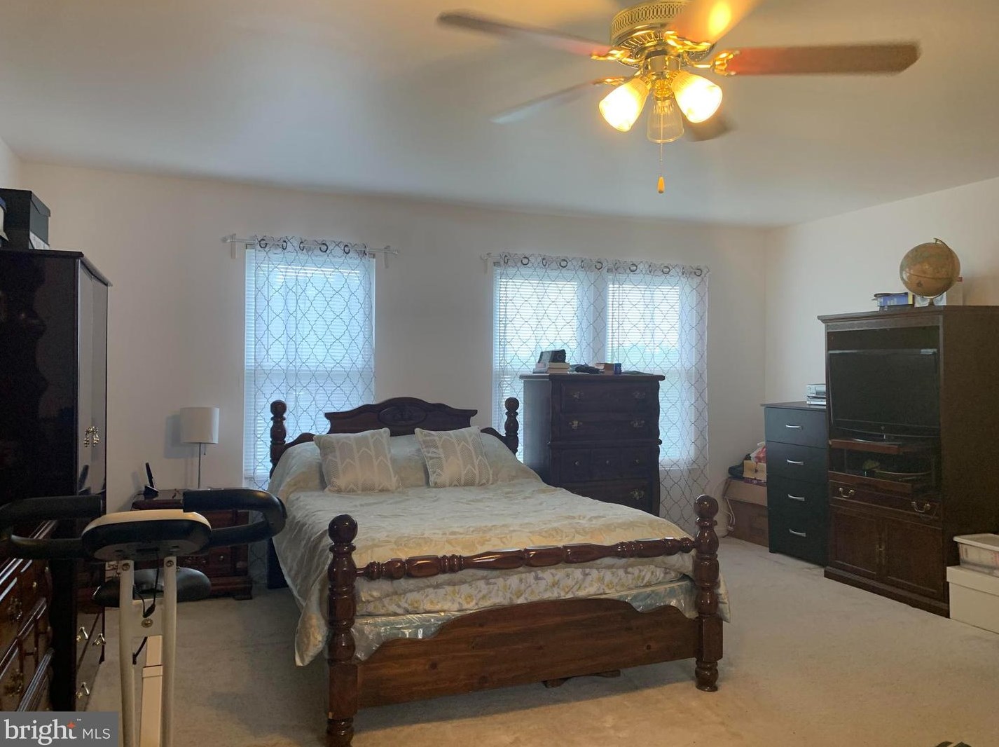 16 Wilcox Ct, Silver Spring MD 20906-5935 exterior