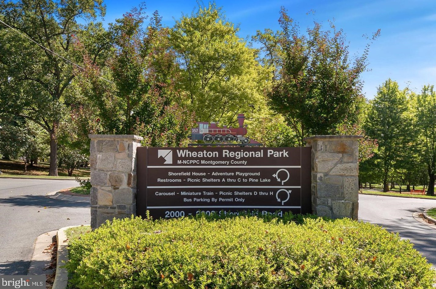 16 Wilcox Ct, Silver Spring MD 20906-5935 exterior