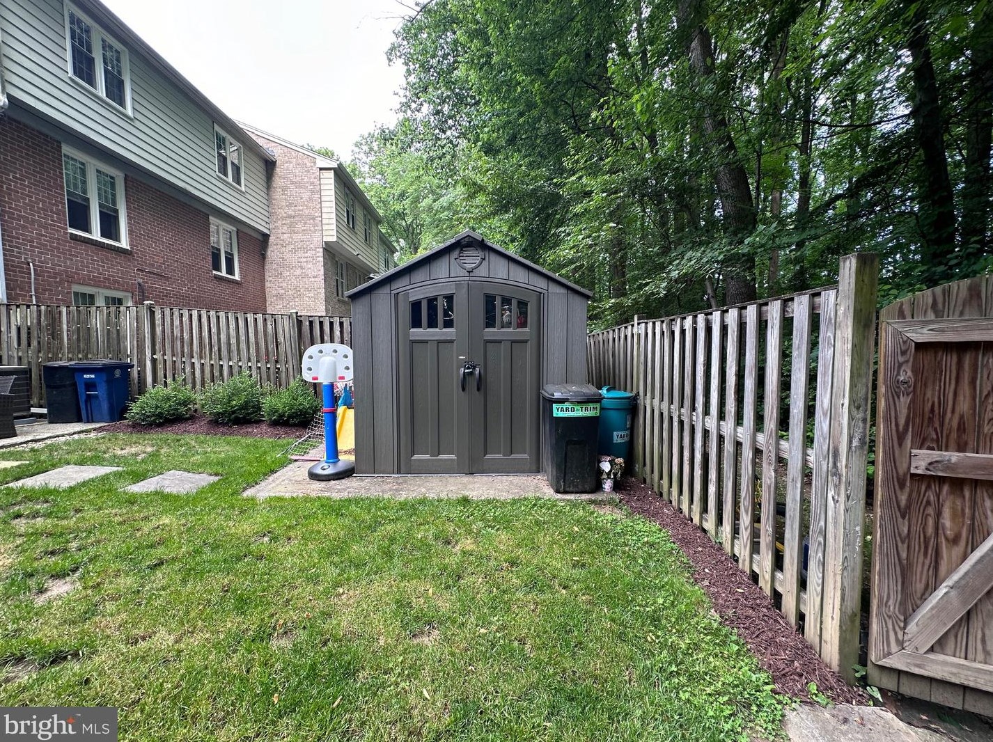 12667 English Orch Ct, Silver Spring MD 20906-3402 exterior