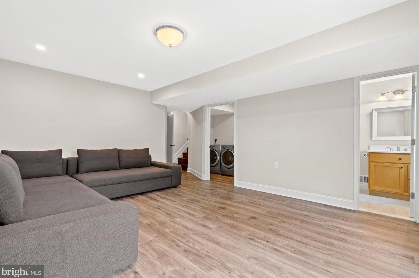 13203 Tamarack Rd, Silver Spring MD 20904-1464 exterior