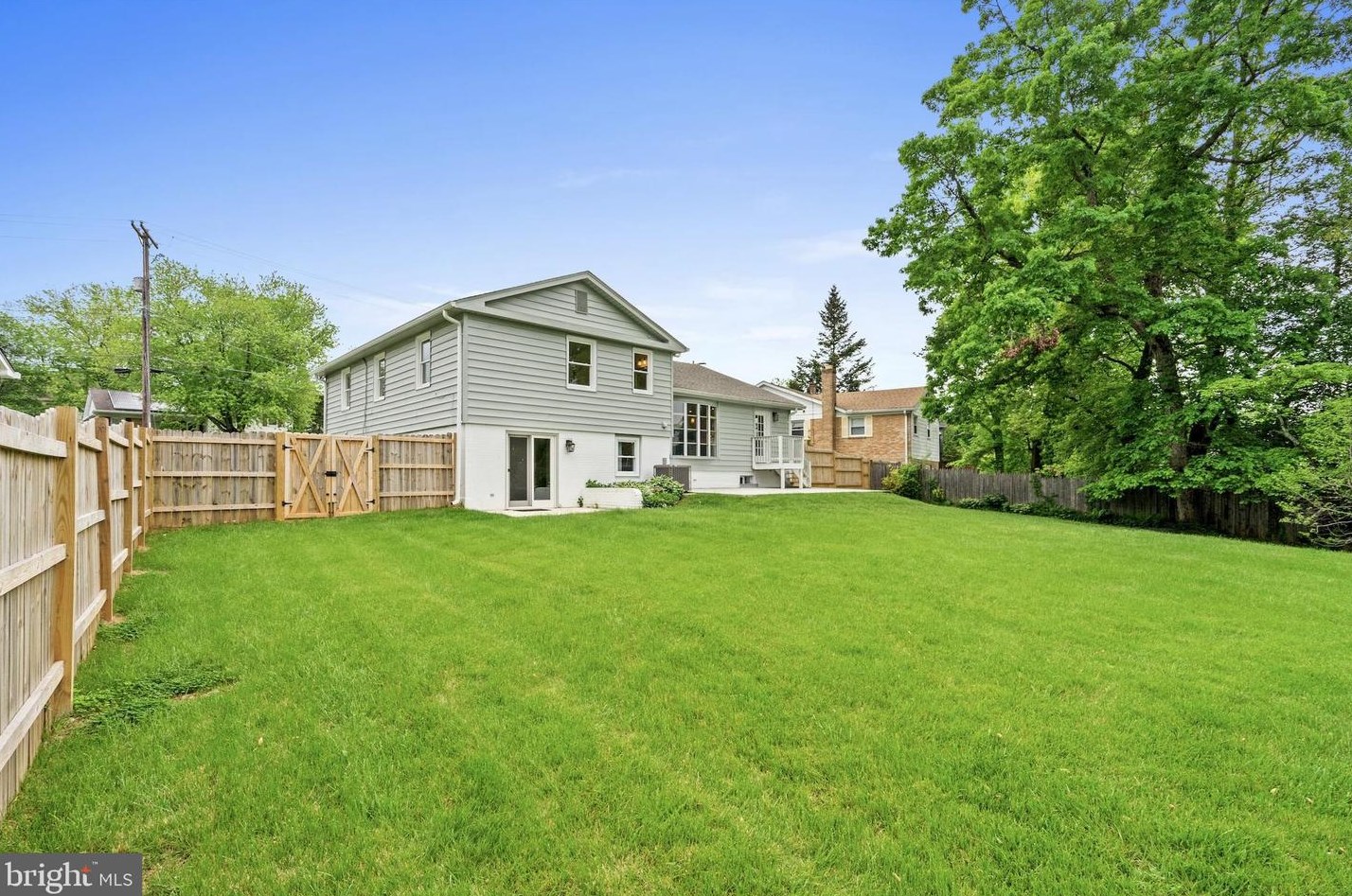 13203 Tamarack Rd, Silver Spring MD 20904-1464 exterior