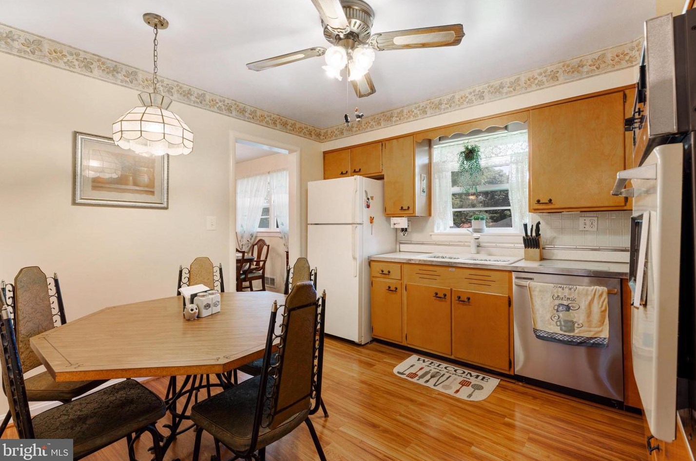 703 Winhall Way, Silver Spring MD 20904-2075 exterior