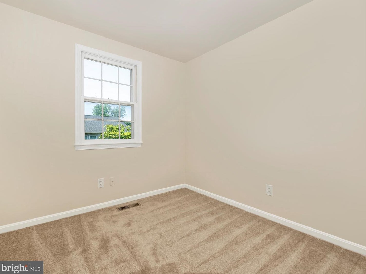 9332 Bremerton Way, Gaithersburg MD 20886-1419 exterior