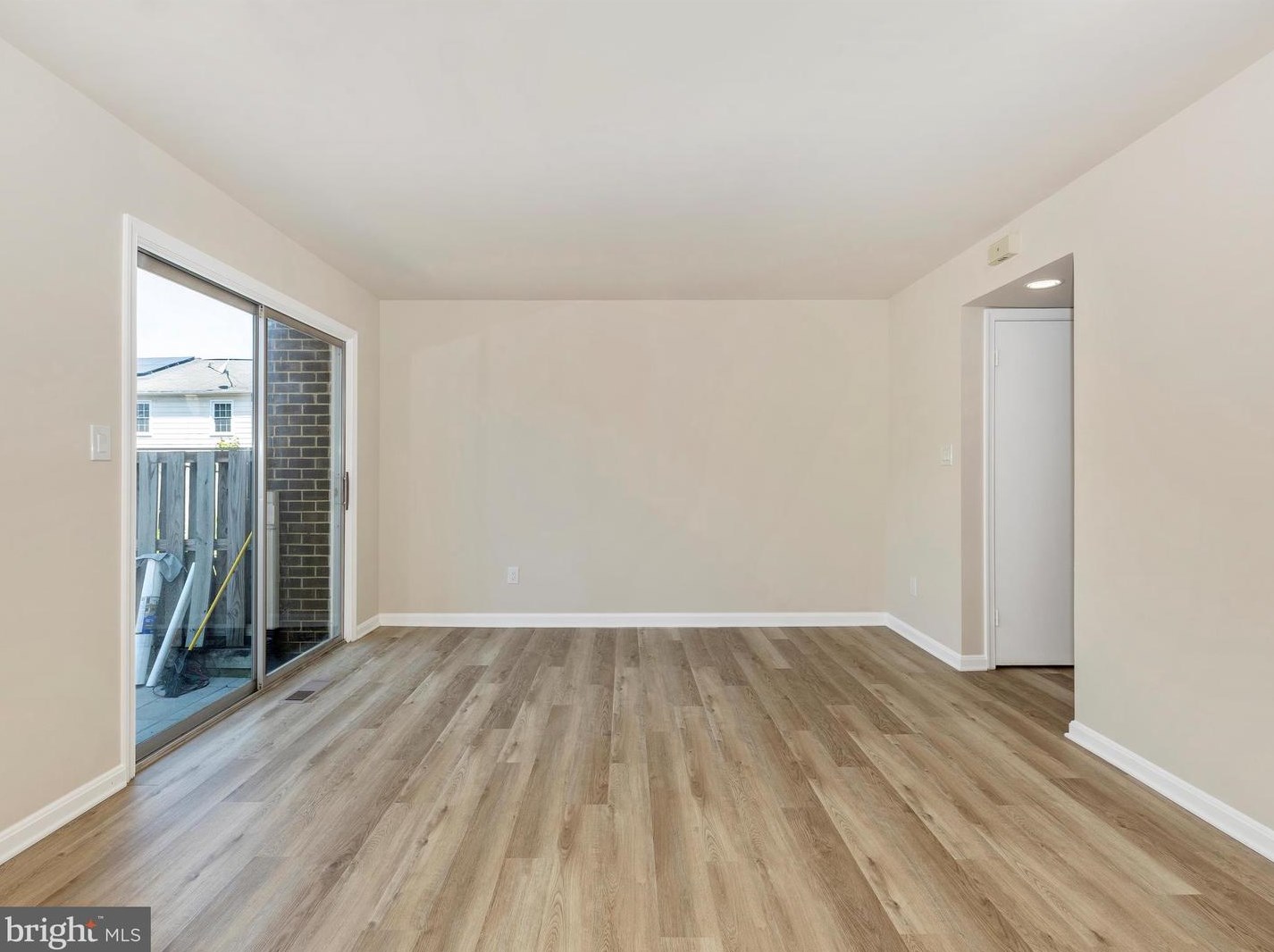 9332 Bremerton Way, Gaithersburg MD 20886-1419 exterior