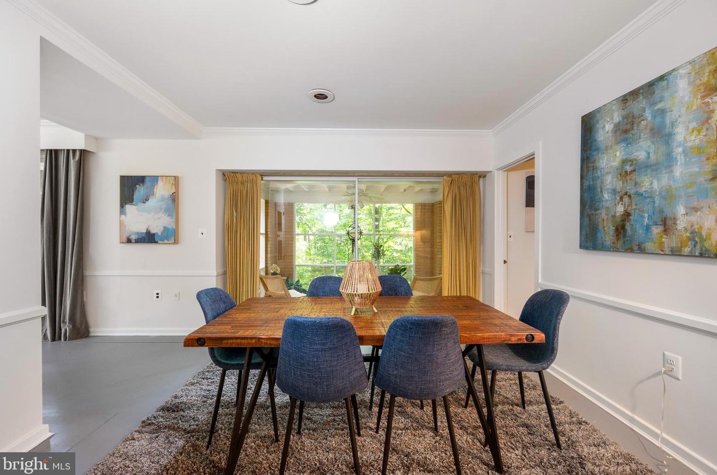 7320 Glenside Dr, Silver Spring MD 20912-7327 exterior