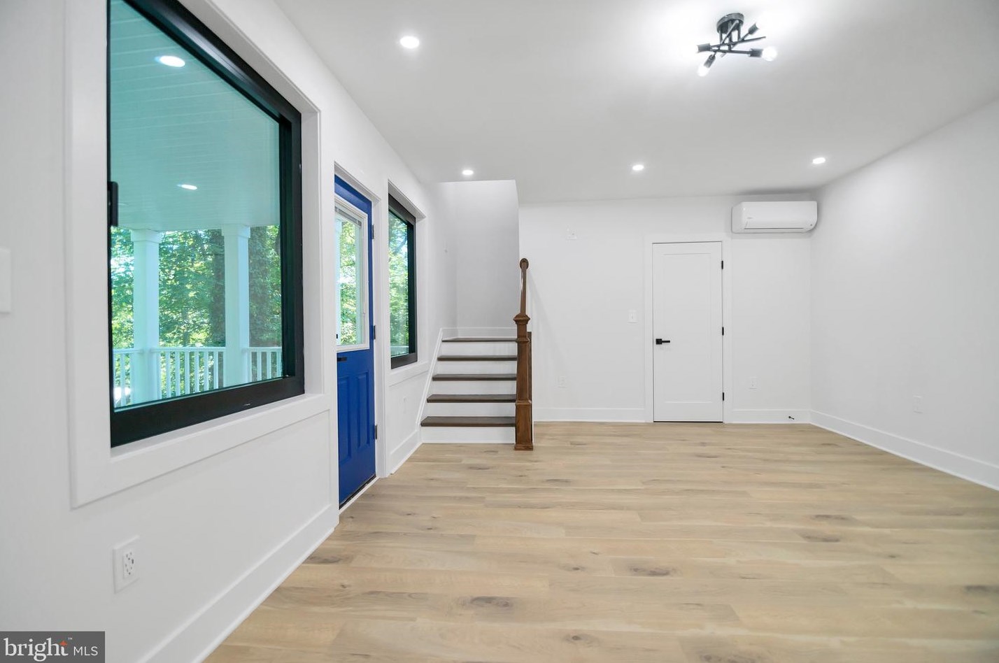 6725 Eastern Ave, Silver Spring MD  20912-4425 exterior