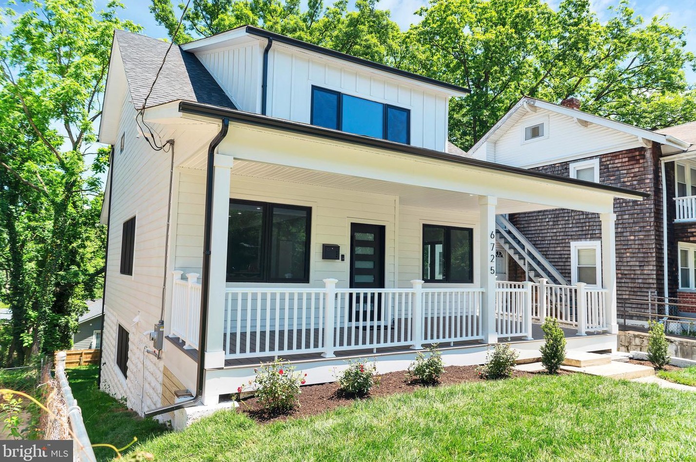 6725 Eastern Ave, Silver Spring MD  20912-4425 exterior