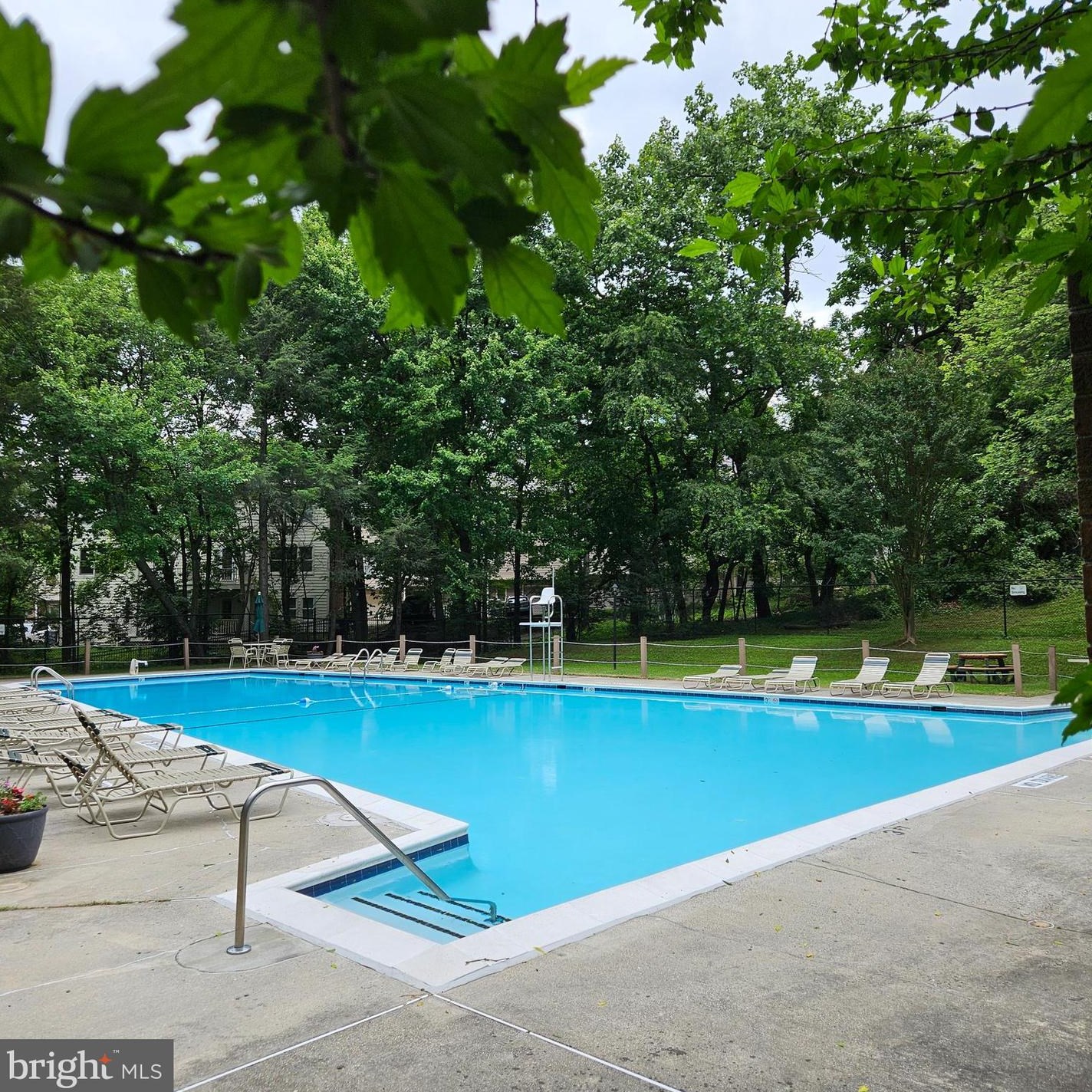 41 Orch Dr, Gaithersburg MD 20878-2222 exterior