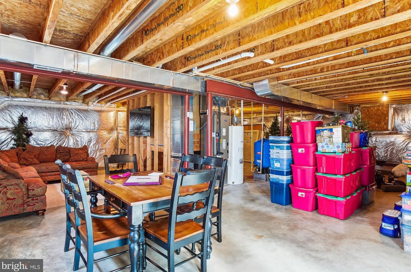 7421 Damascus Rd, Gaithersburg MD  20882-3301 exterior