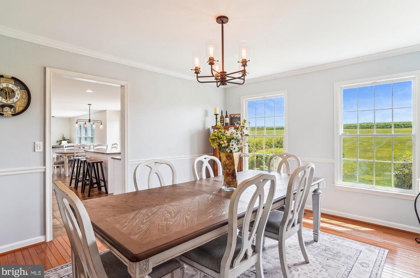 7421 Damascus Rd, Gaithersburg MD  20882-3301 exterior