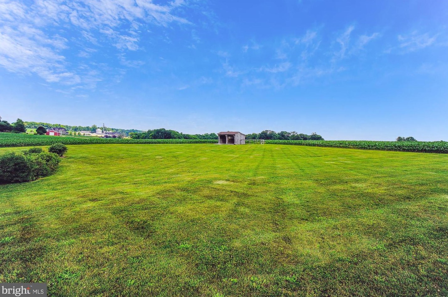 7421 Damascus Rd, Gaithersburg MD  20882-3301 exterior