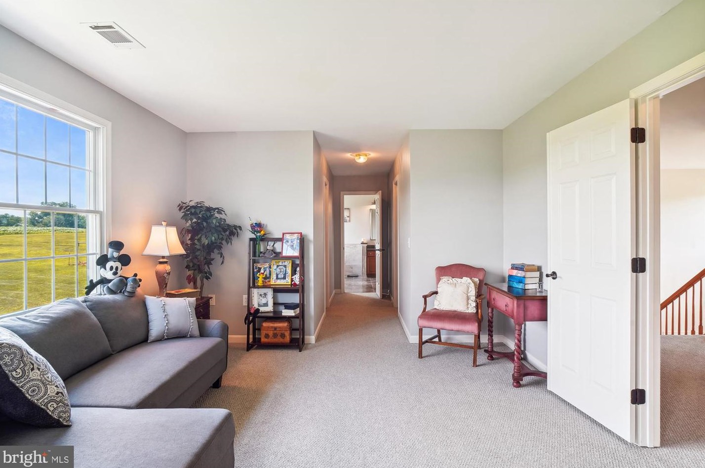 7421 Damascus Rd, Gaithersburg MD  20882-3301 exterior