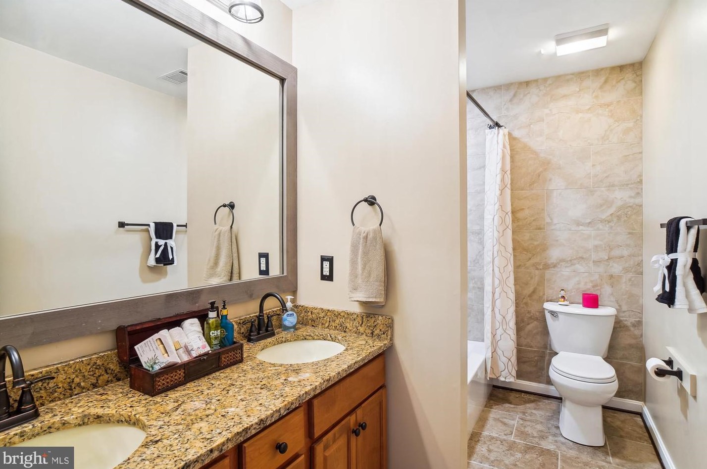 7421 Damascus Rd, Gaithersburg MD  20882-3301 exterior