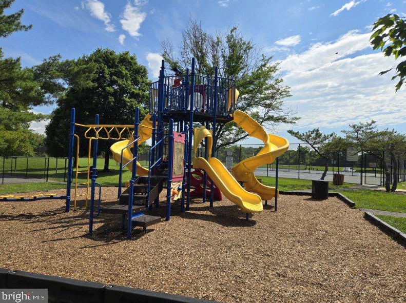 2208 Cold Meadow Way, Silver Spring MD 20906-6227 exterior