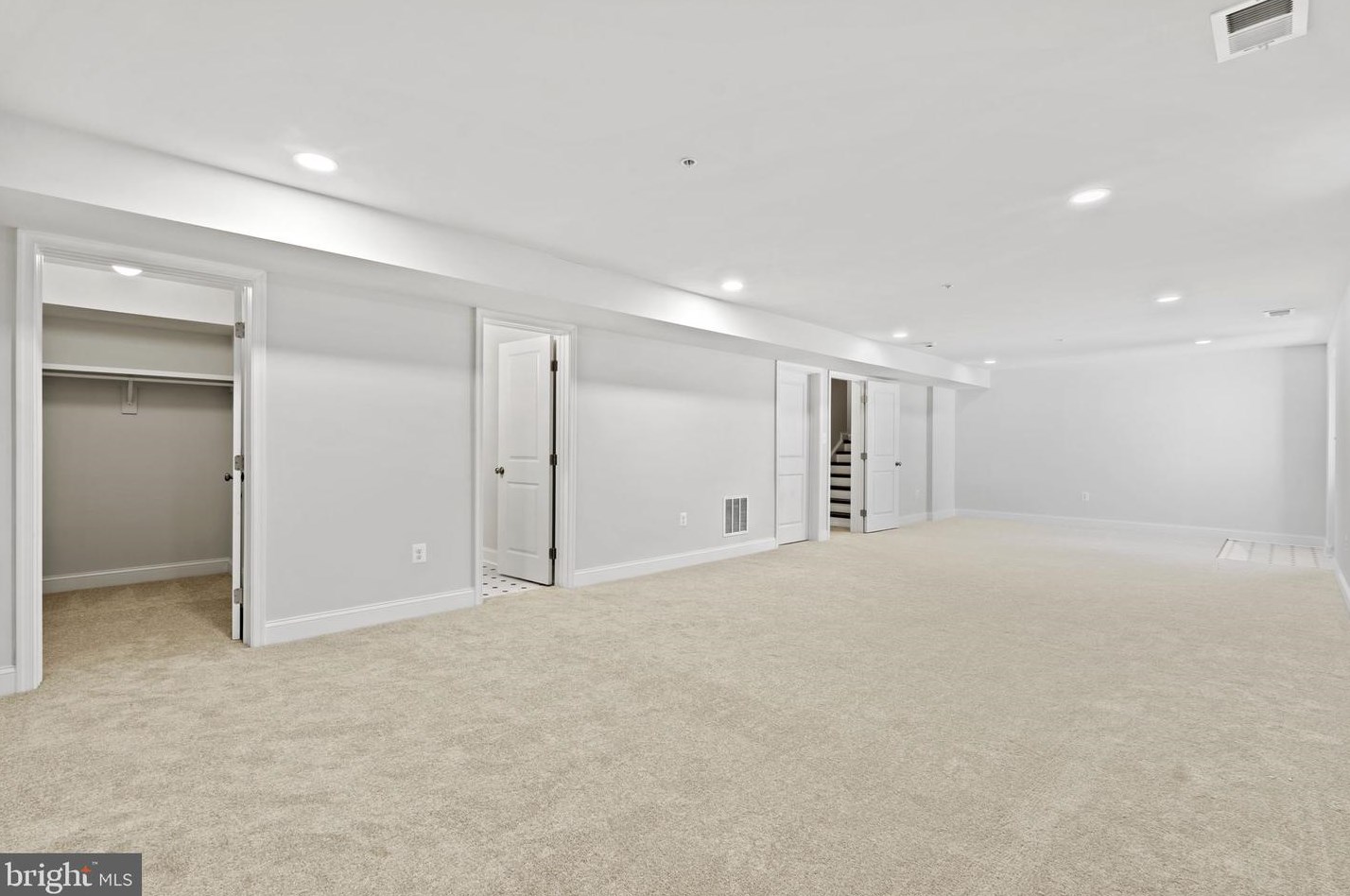 2317 Nees Ln, Silver Spring MD 20905-4545 exterior