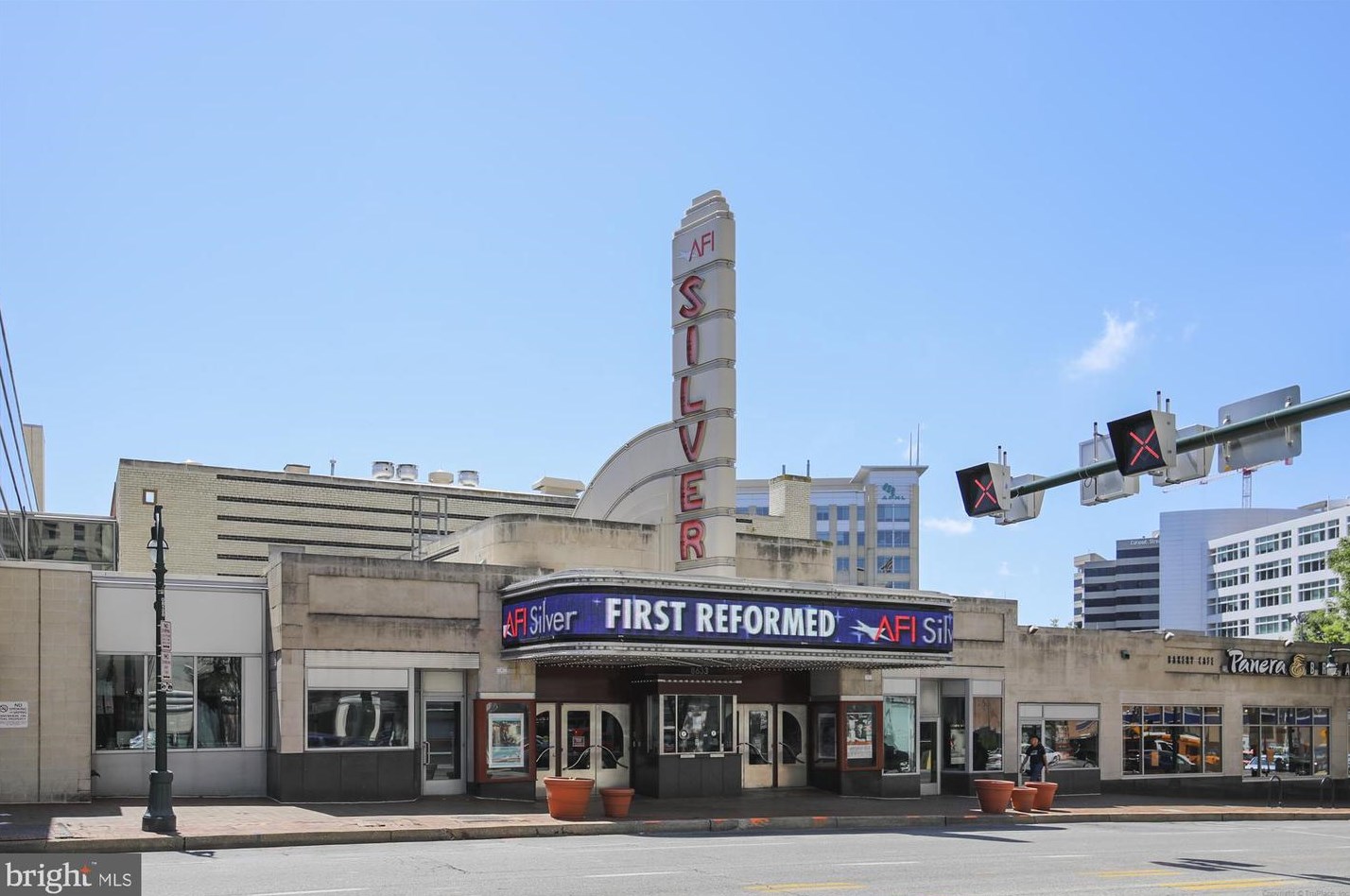 1213 Ednor Rd, Silver Spring MD 20905-5136 exterior