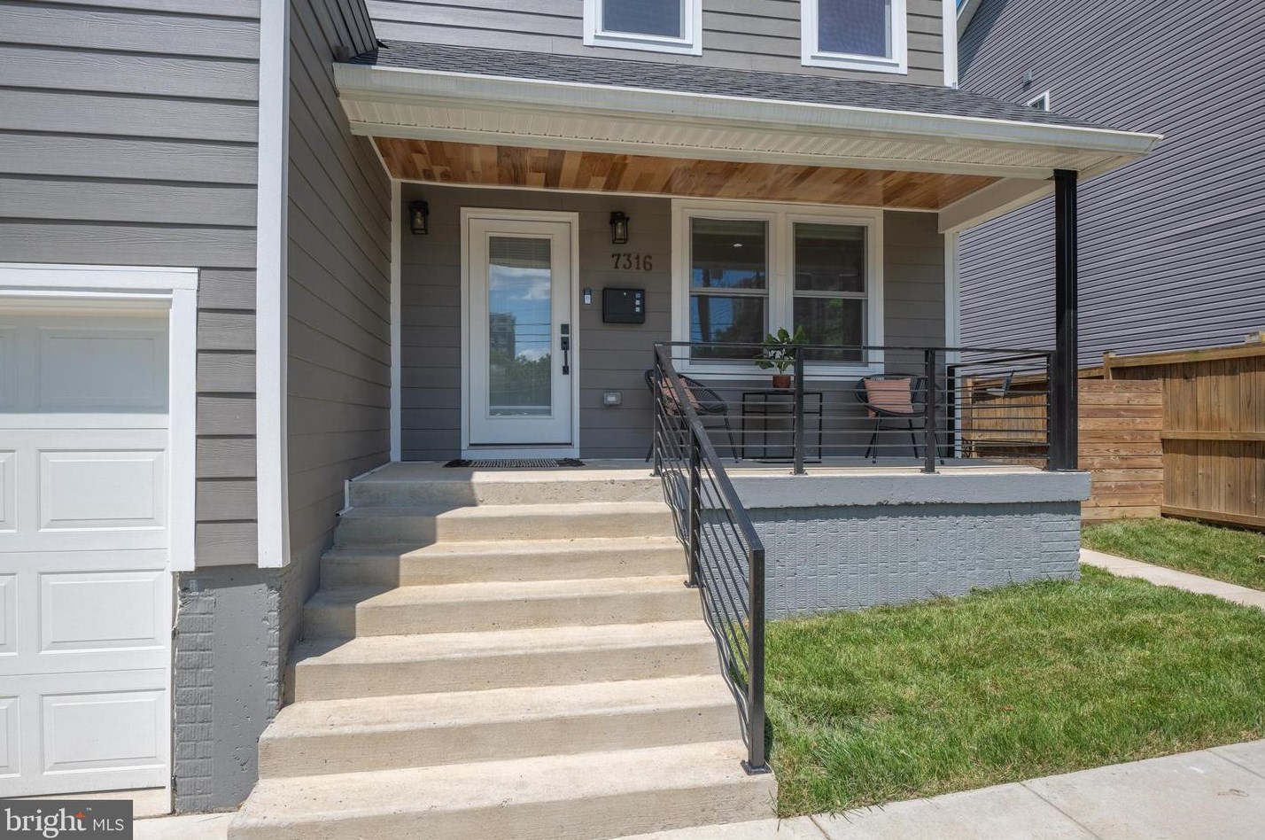 7316 New Hampshire Ave, Silver Spring MD 20905-5625 exterior