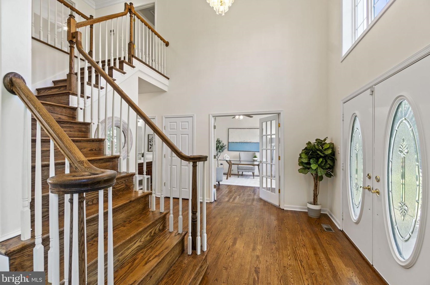 21046 Woodfield Rd, Gaithersburg MD 20882-1203 exterior