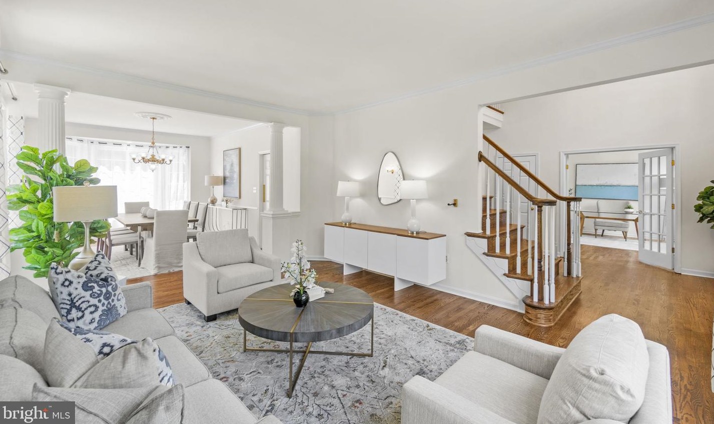 21046 Woodfield Rd, Gaithersburg MD 20882-1203 exterior