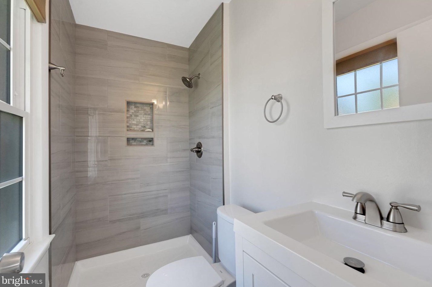 1 Appleby Ct, Silver Spring MD exterior