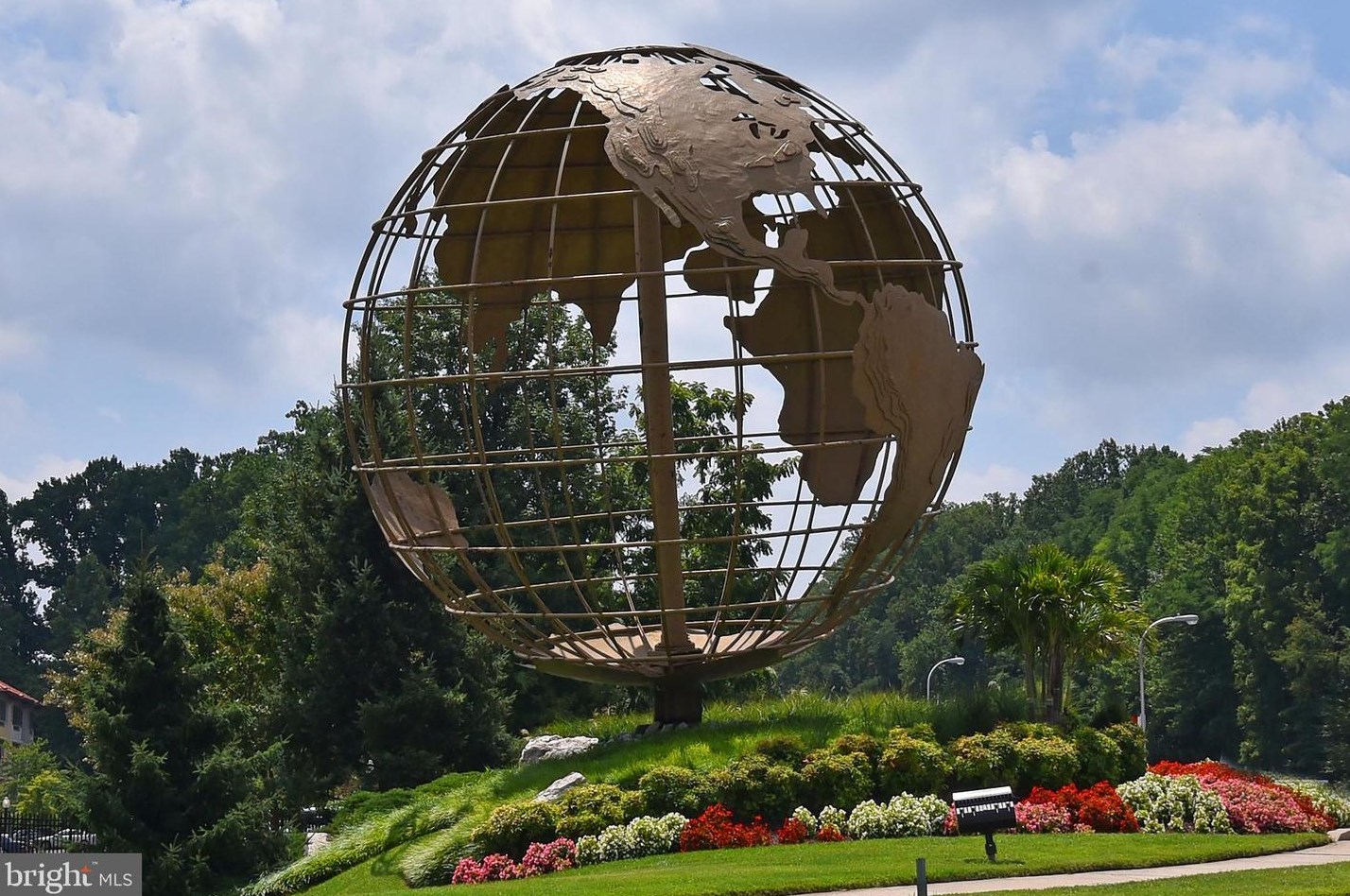 2900 Leisure World Blvd, Silver Spring MD  20906-7300 exterior