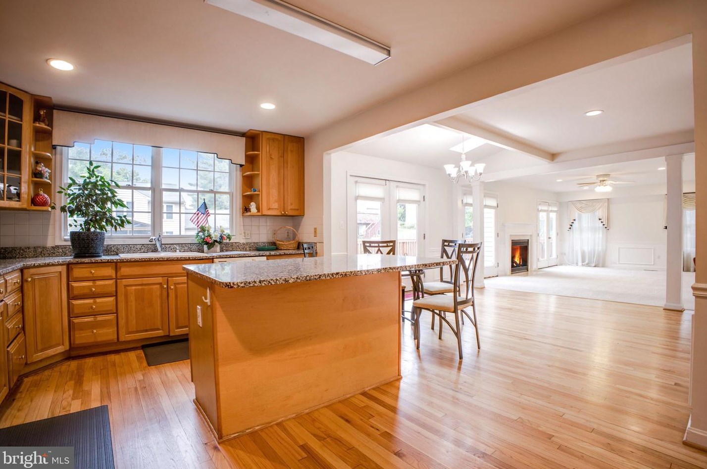 433 Bonifant Rd, Silver Spring MD 20905-5950 exterior