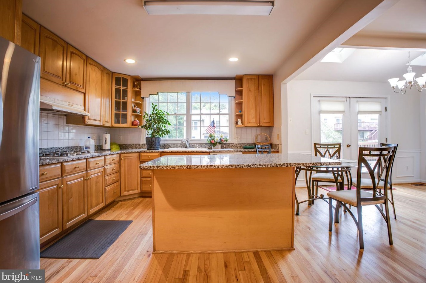 433 Bonifant Rd, Silver Spring MD 20905-5950 exterior