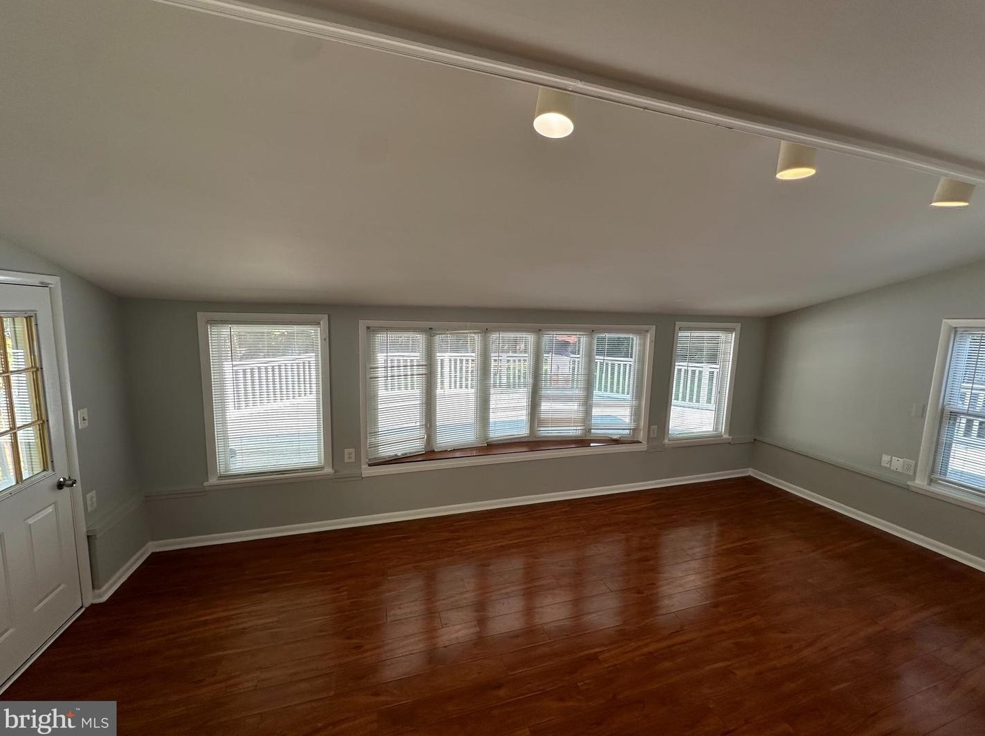 5910 Lemay Rd, Rockville MD 20851-2307 exterior