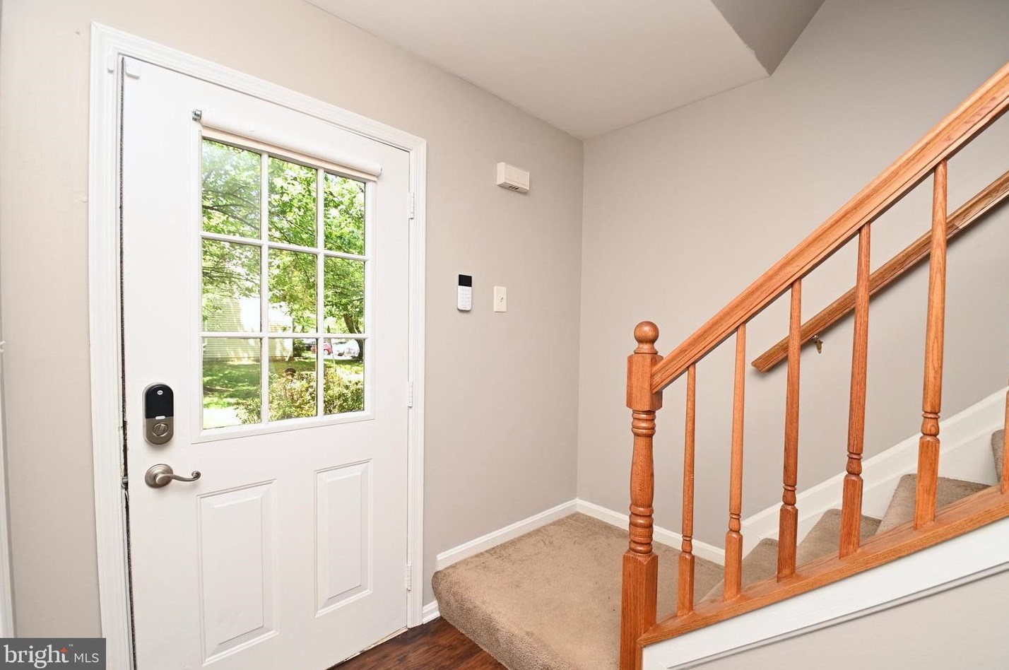 16 Capricorn Ct, Rockville MD 20855-2567 exterior