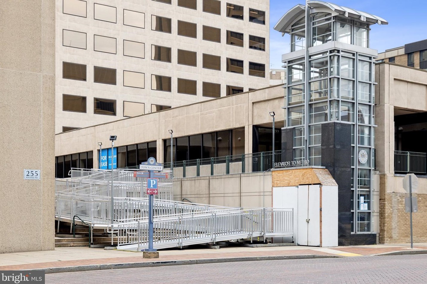 24 Courthouse Sq, Rockville MD 20850-2340 exterior