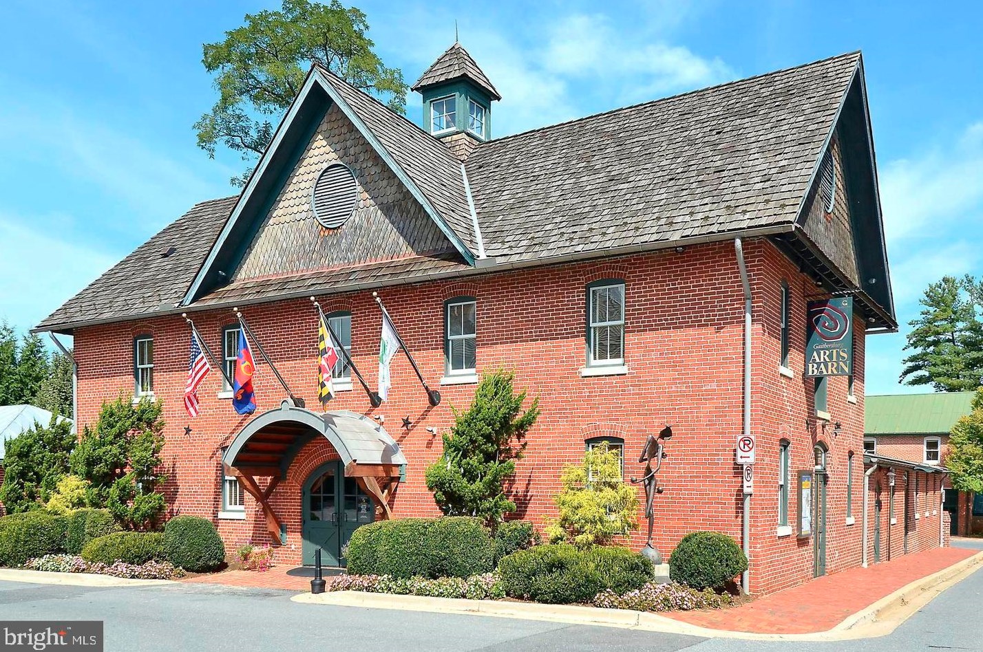 130 Chevy Chase St, Gaithersburg MD  20878-6491 exterior