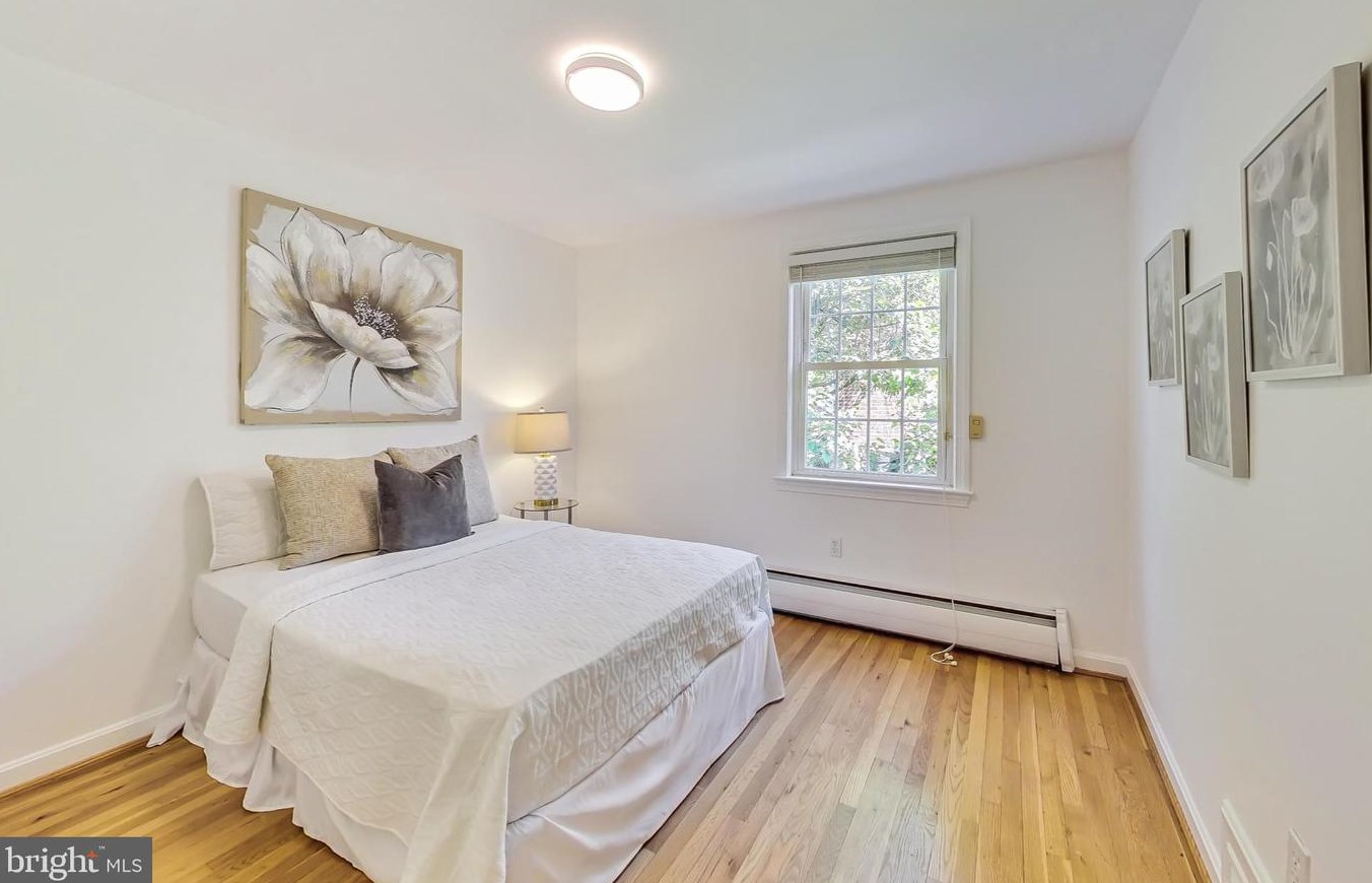 10118 Mckenney Ave, Silver Spring MD  20902-5130 exterior