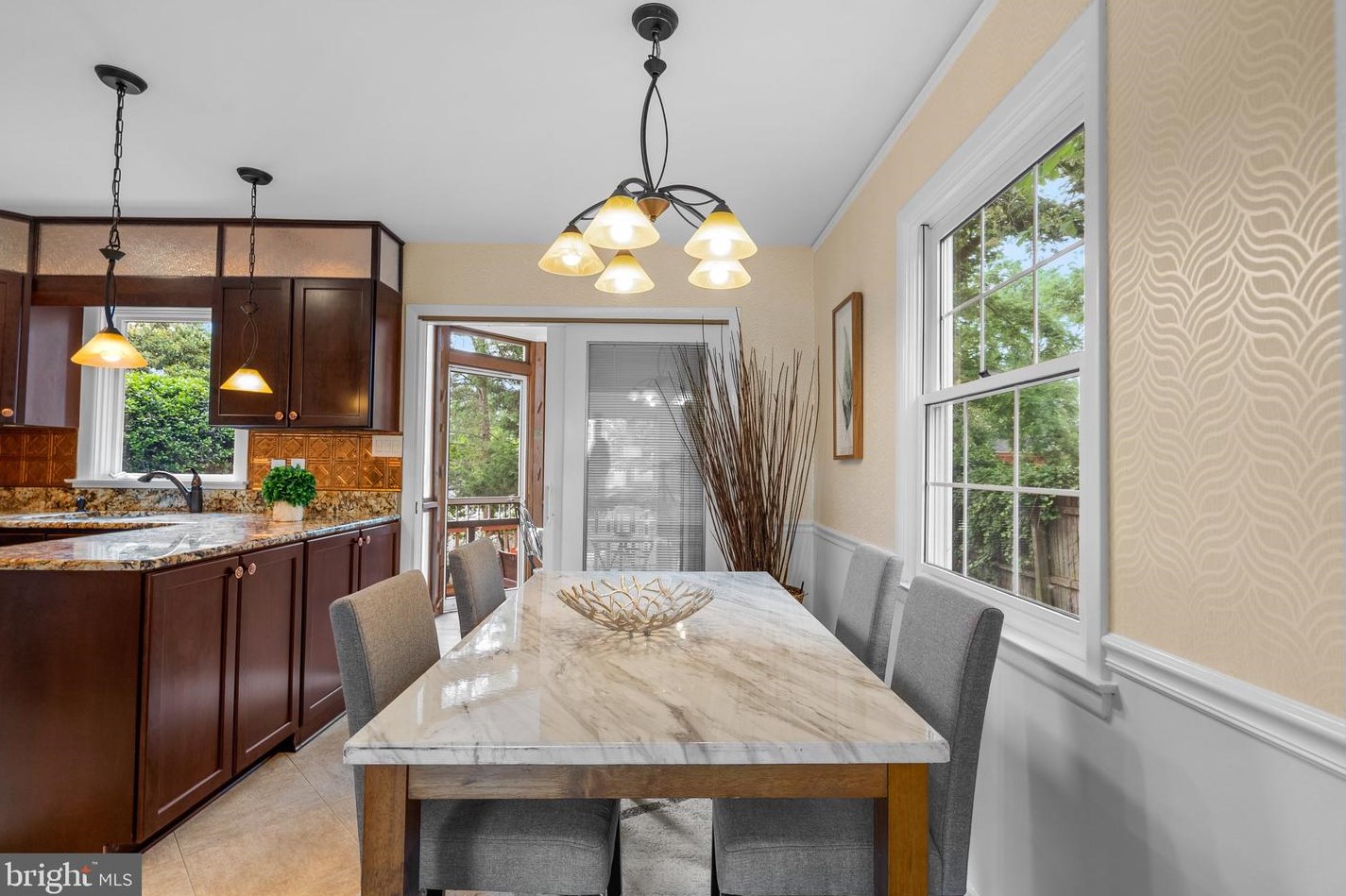 2708 Weisman Rd, Silver Spring MD 20902-2141 exterior