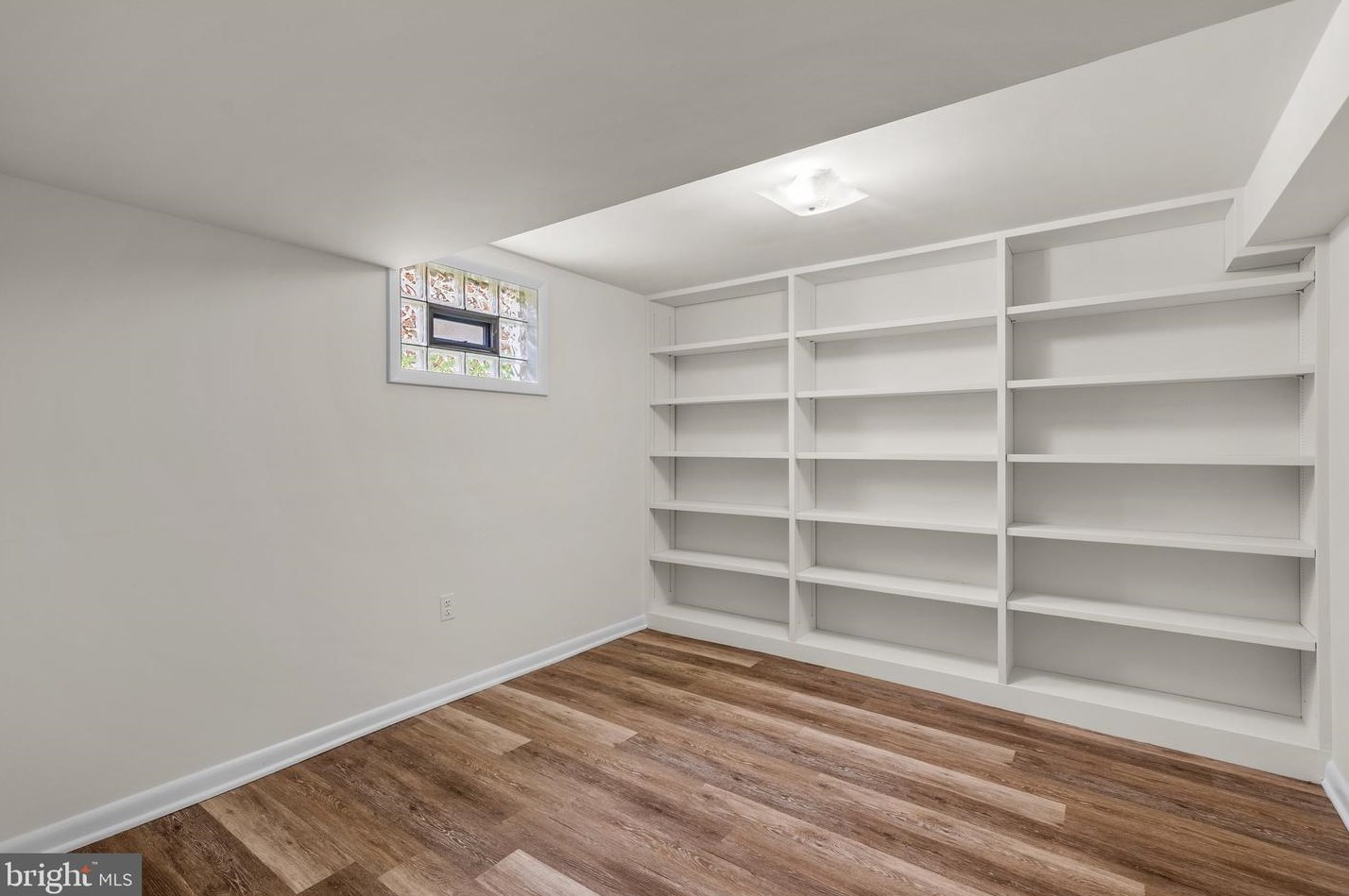 2708 Weisman Rd, Silver Spring MD 20902-2141 exterior