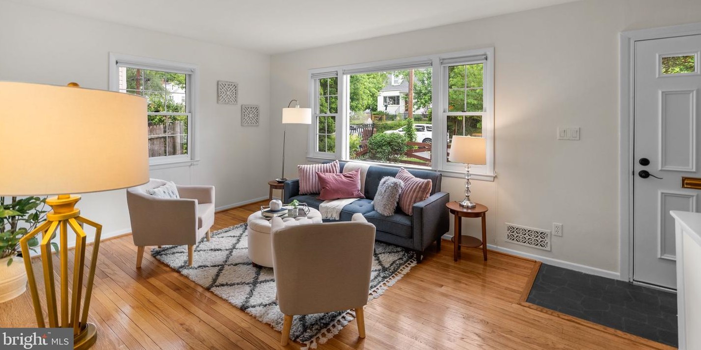 2708 Weisman Rd, Silver Spring MD 20902-2141 exterior