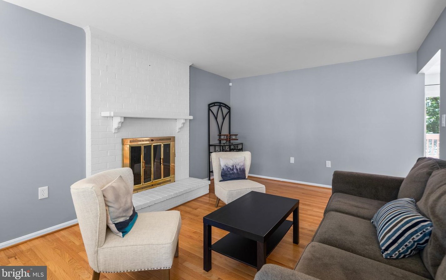 13000 Greenstone Ct, Silver Spring MD exterior