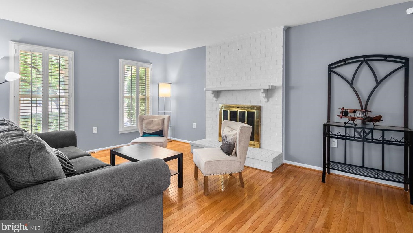 13000 Greenstone Ct, Silver Spring MD exterior