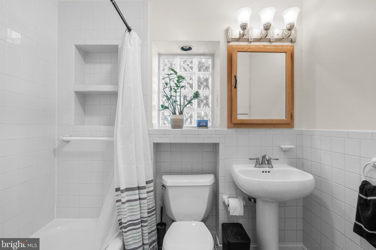 9114 Providence Ave, Silver Spring MD 20901-4914 exterior