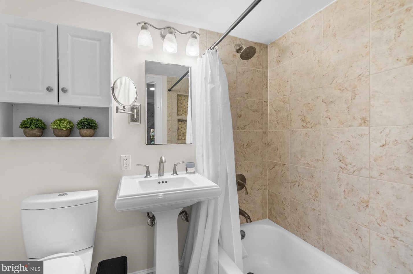 9114 Providence Ave, Silver Spring MD 20901-4914 exterior