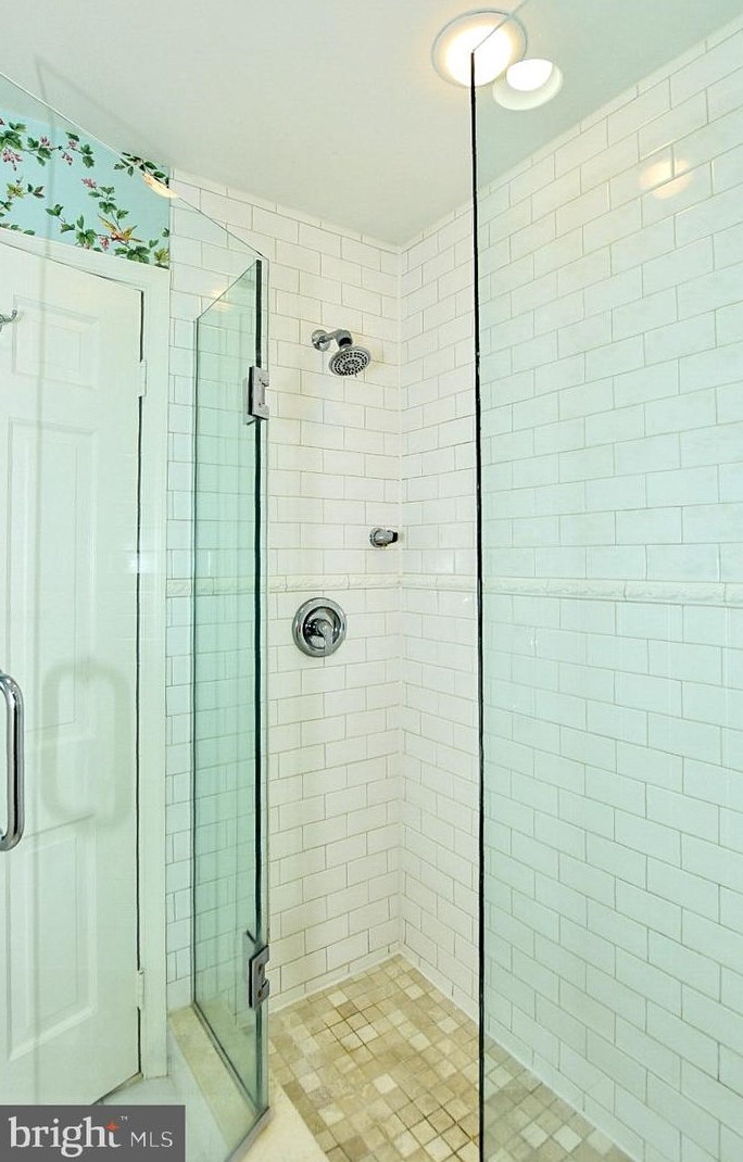 11801 Renick Ln, Silver Spring MD 20904-2871 exterior