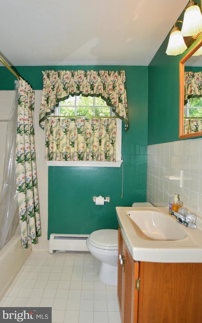 11801 Renick Ln, Silver Spring MD 20904-2871 exterior