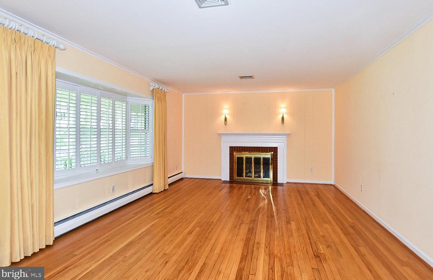 11801 Renick Ln, Silver Spring MD 20904-2871 exterior