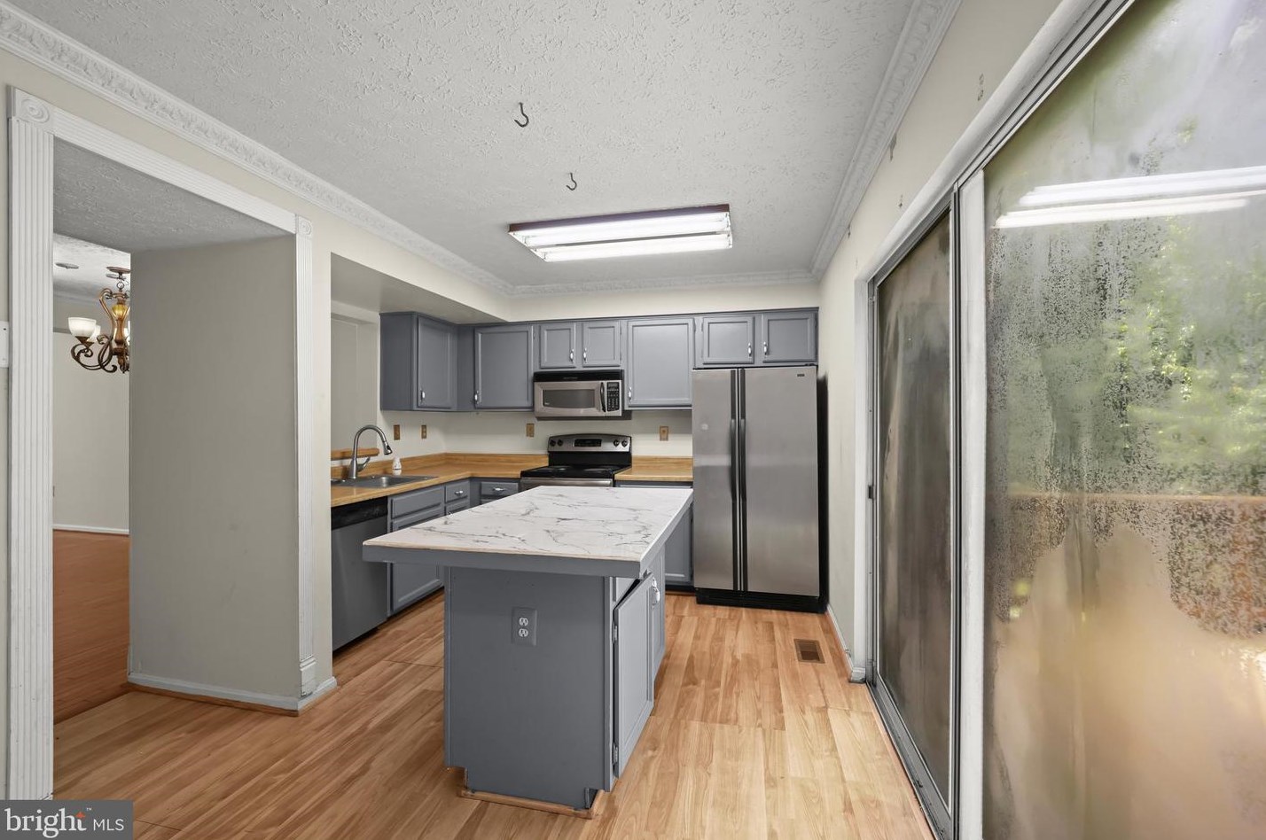 11459 Encore Dr, Silver Spring MD 20901-5043 exterior