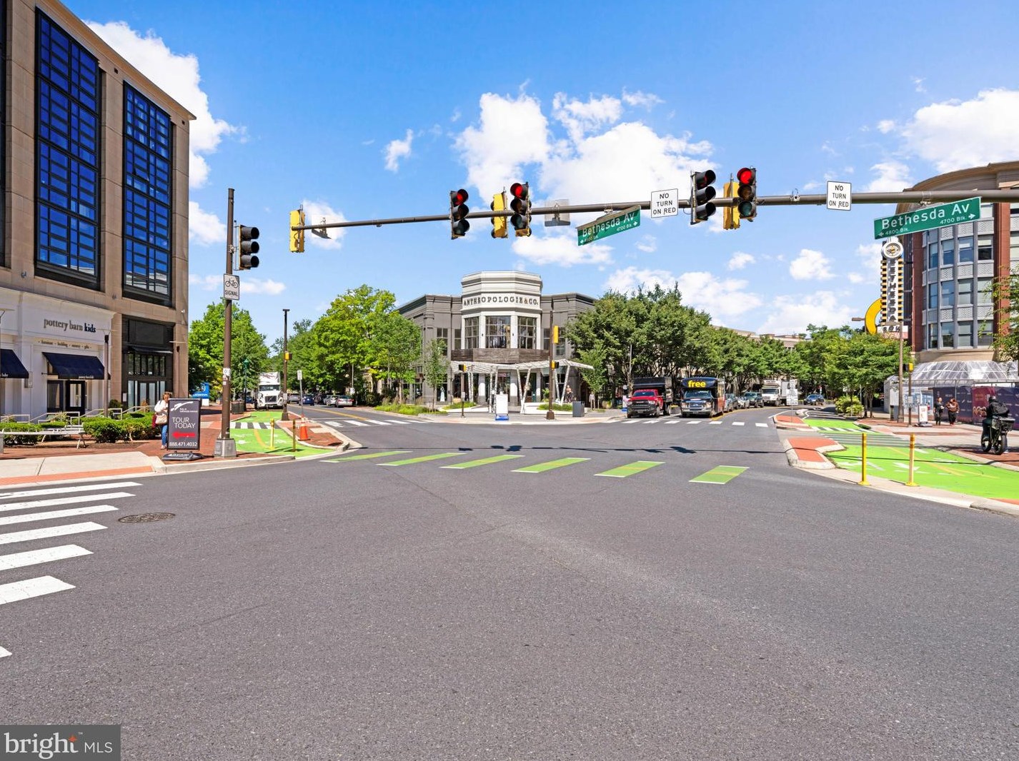 7111 Woodmont Ave, Bethesda MD  20815-6200 exterior