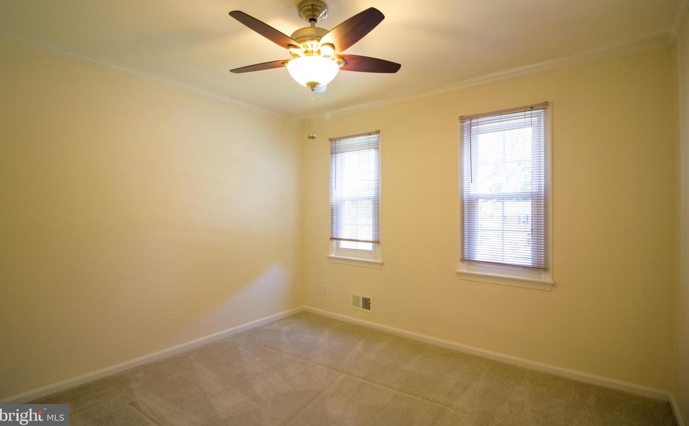 1820 Middlevale Ter, Silver Spring MD 20906-3350 exterior